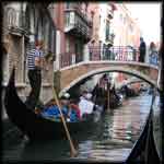 Venice gondola2